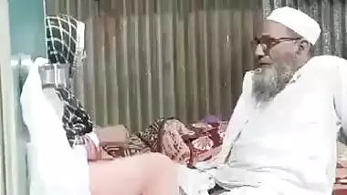 Pakistani xxx video of an old couple from Lahore