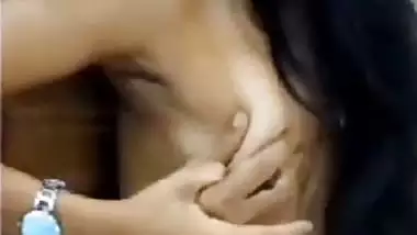 Hot xxx desi MMS of a man fucking a desi whore