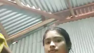 Village girl after bath asking sorry in nude MMS